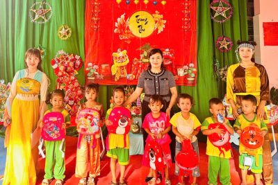 TRƯỜNG MẦM NON HỌA MI TỔ CHỨC TẾT TRUNG THU CHO HỌC SINH